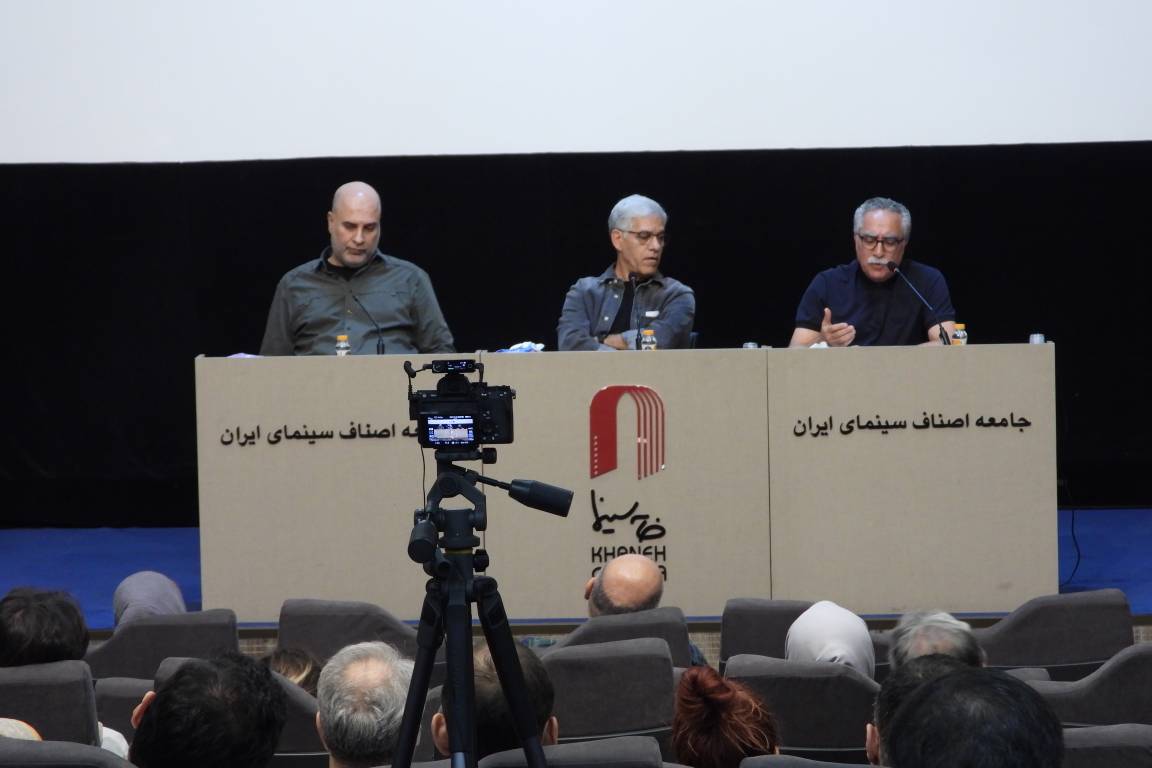 نشست عصر فیلمنامه با نمایش فیلم پدر