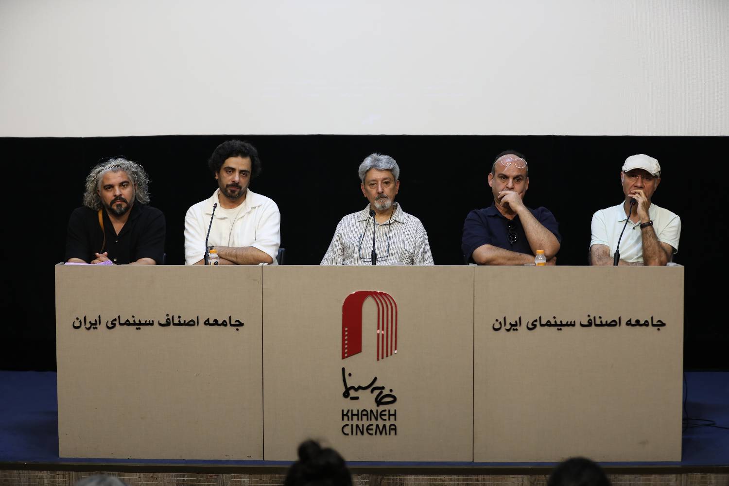 باید سازمان مستقلی برای پخش مستند وجود داشته باشد