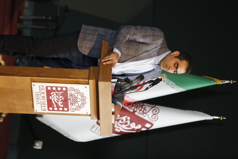 یادبود زنده یاد «رضا رویگری»