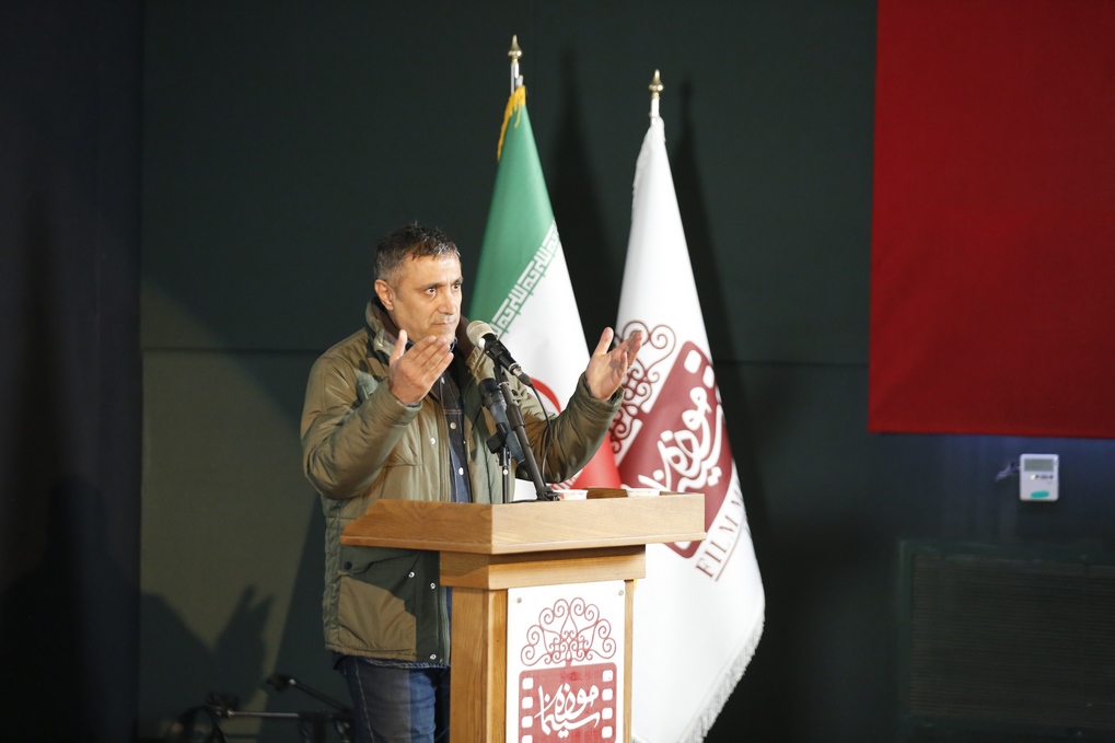 یادبود زنده یاد «رضا رویگری»