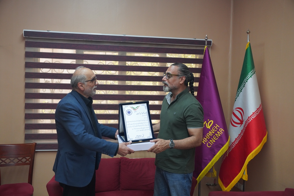 تقدیر رئیس اورژانس کشور از مدیران خانه سینما، تئاتر و موسیقی