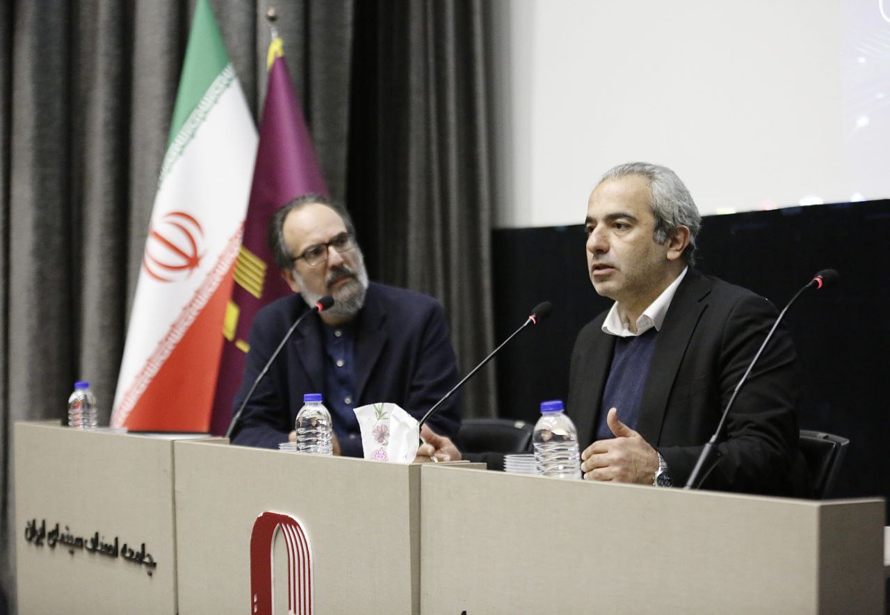 اولین نشست نهمین جایزه کتاب سال سینمای ایران