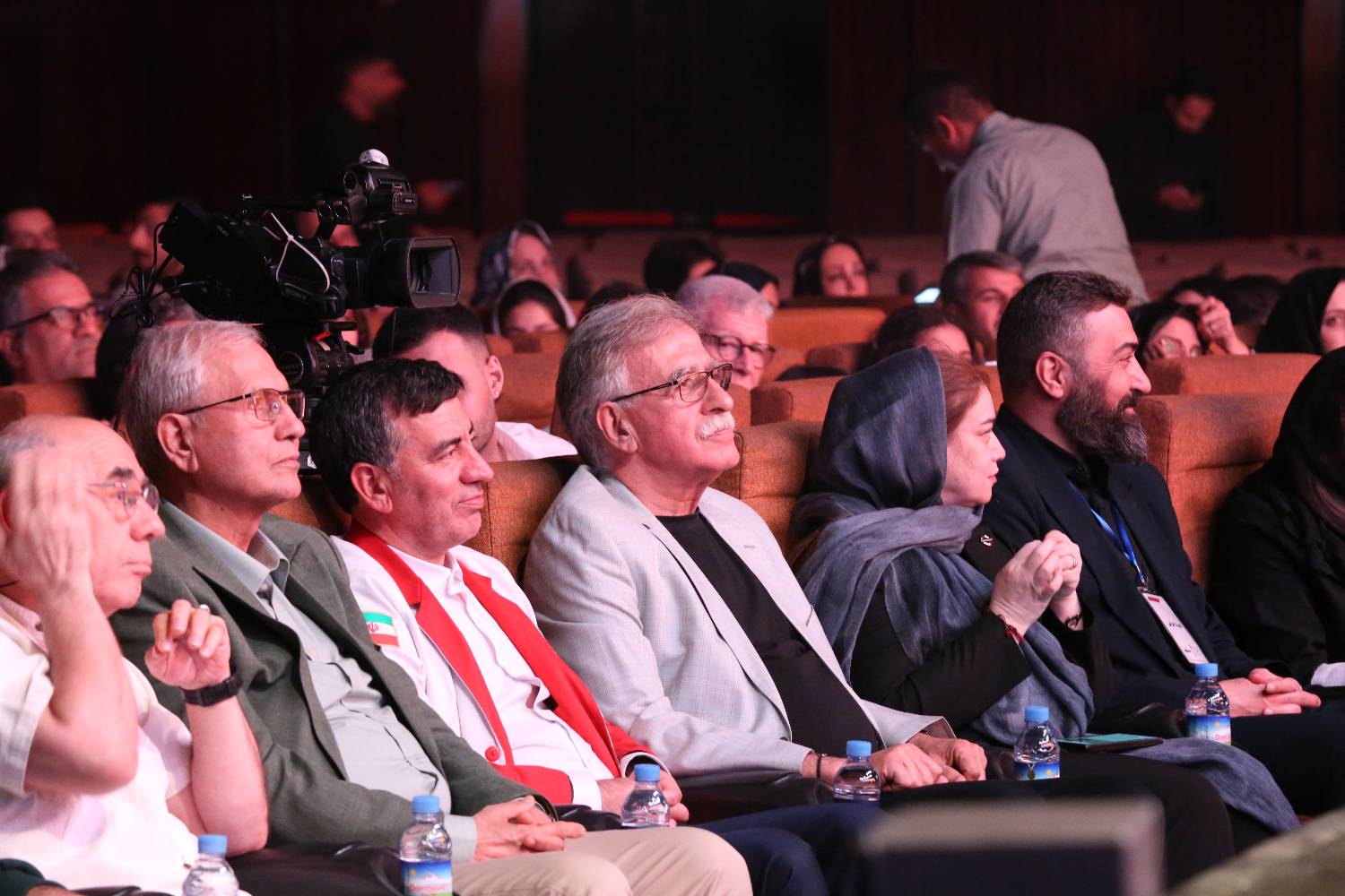 شب تقدیر از امدادگران هلال احمر
